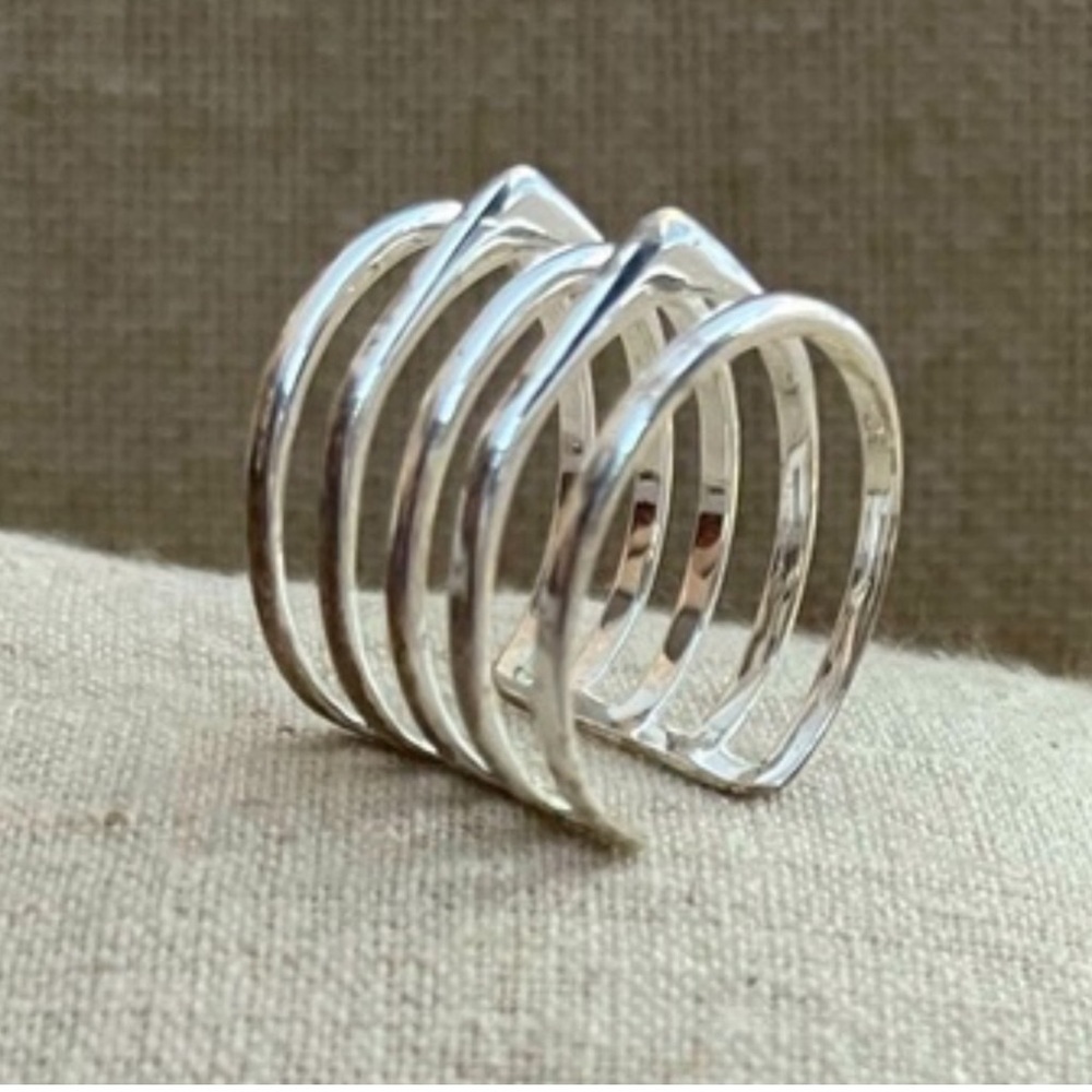 Stella & Dot Maylee Silver tone Adjustable Ring